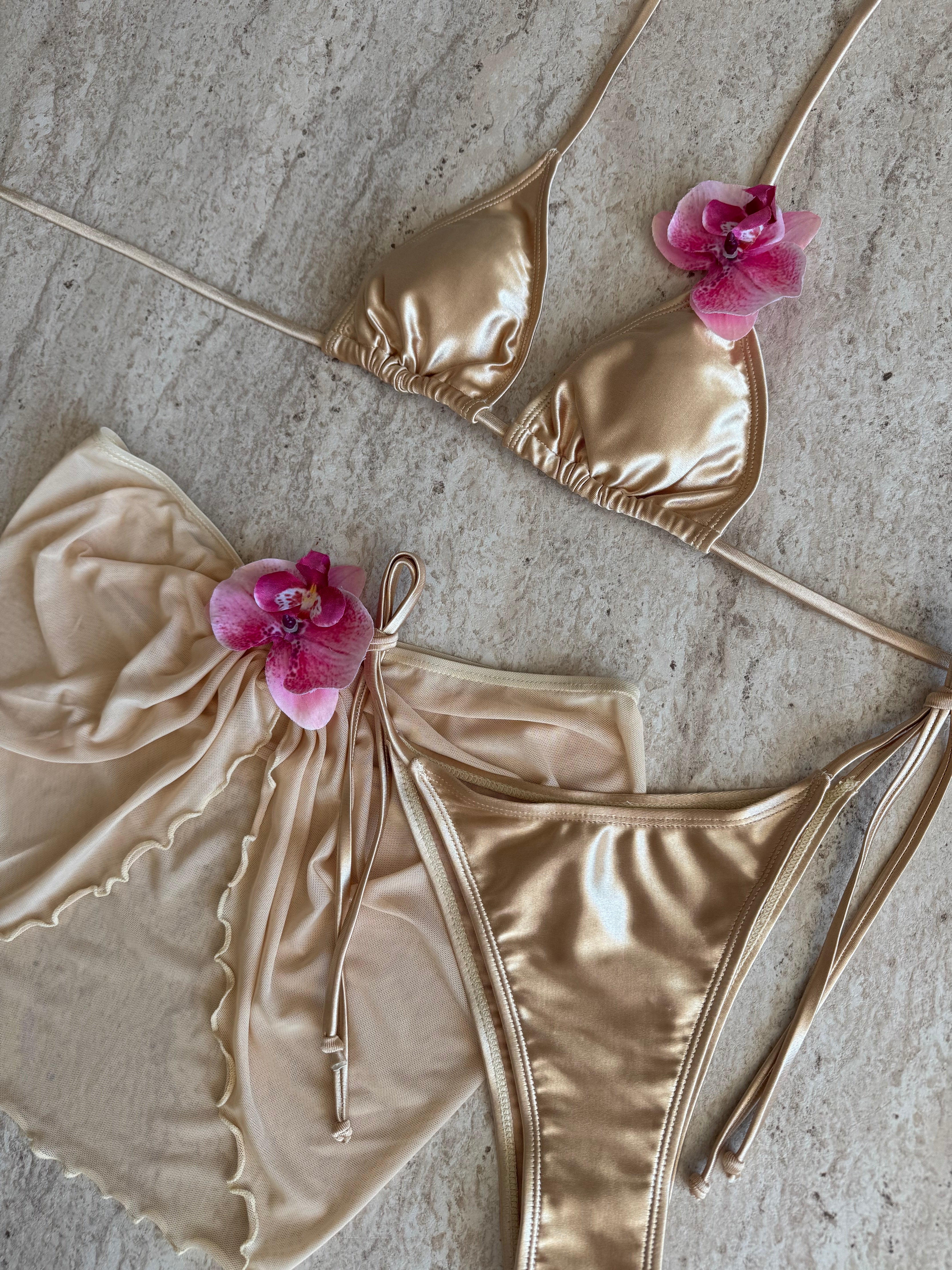GOLDEN HIBISCUS 3 PIECE