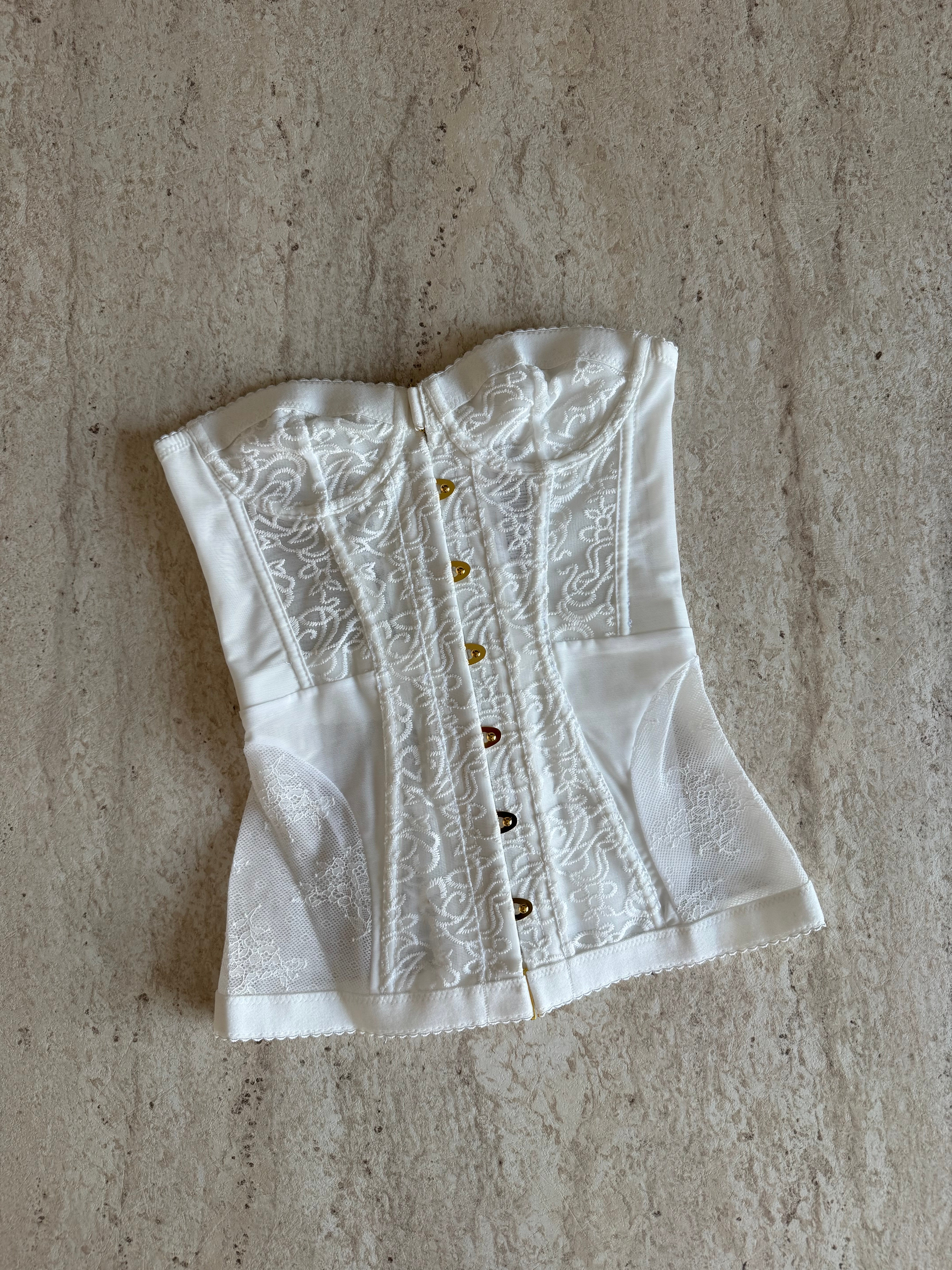 WHITE LACE CORSET
